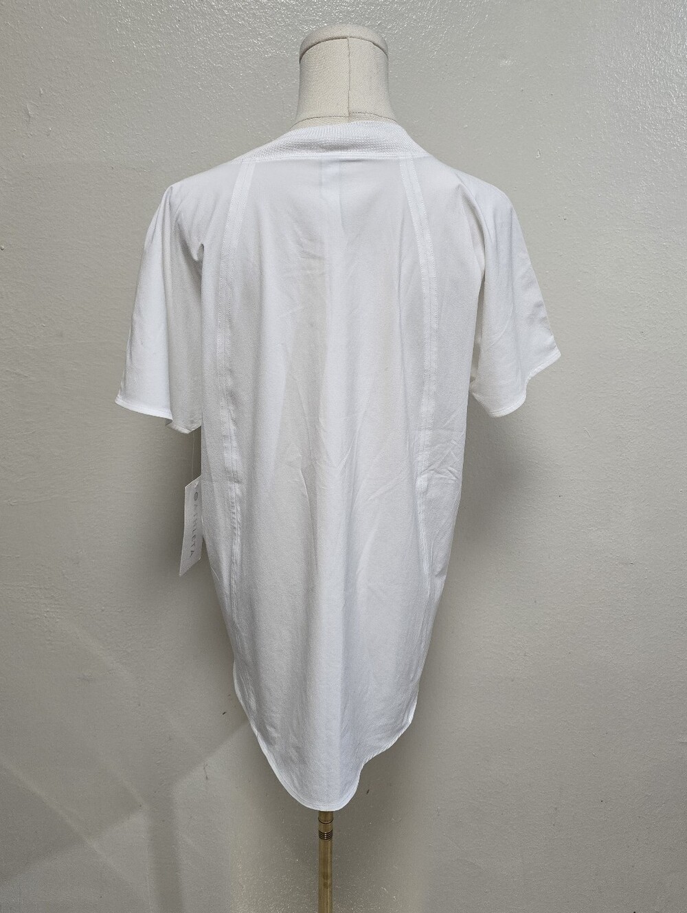Athleta Zephyr V-Neck Tee White Size Medium NWT - Picture 7 of 11